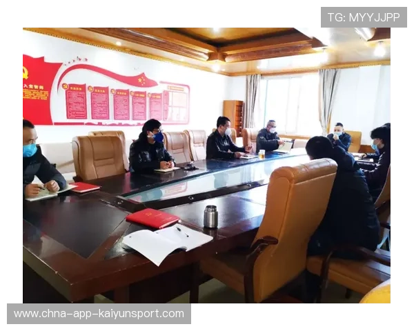 裁判判罚透明化试点取得积极反馈增强公众信任，透明人裁判所